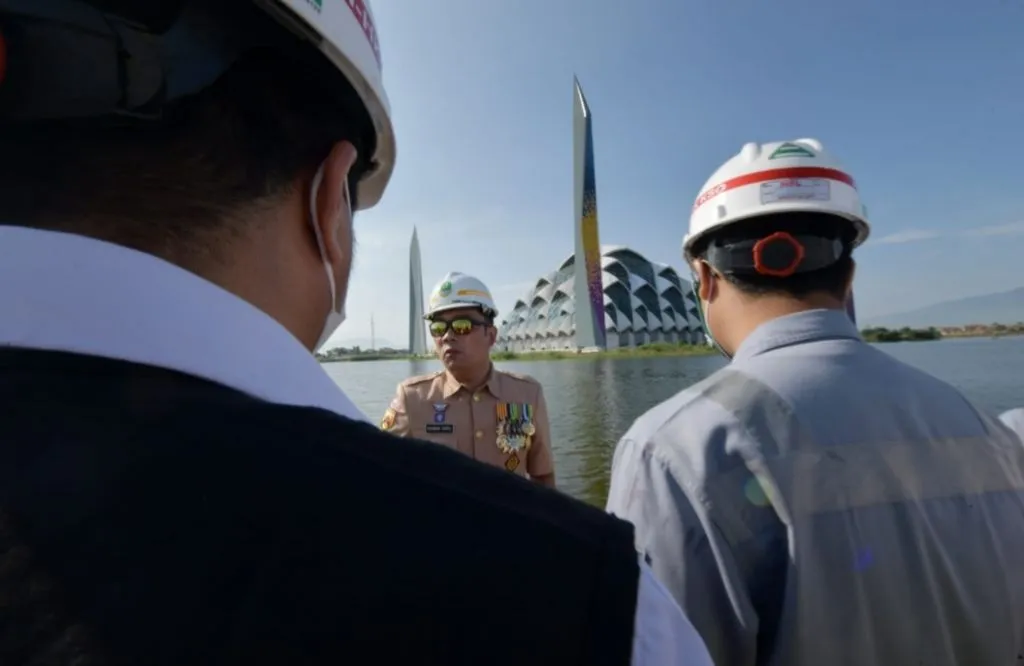 Masjid AL-Jabbar, Ridwan Kamil Targetkan Desember Bisa Dipakai Sholat