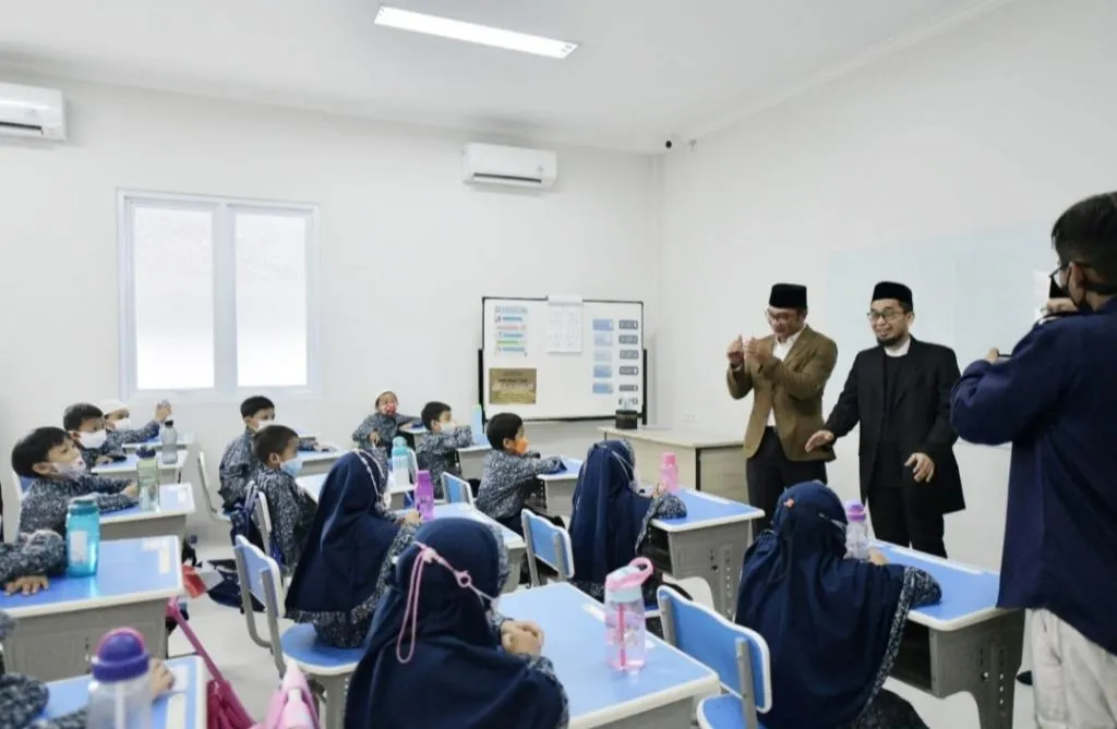 Ridwan Kamil: Sekolah Swasta Turut Berperan Bangun Peradaban