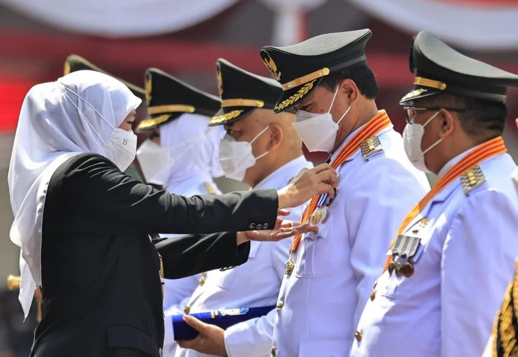 Walikota Madiun, Maidi meraih penghargaan ASN Achievement Award 2022 kategori Kepala Daerah Peringkat Terbaik dengan predikat Pengembangan Kompetensi Berbasis Sustainable Development Goals (SDGs) Transformatif.