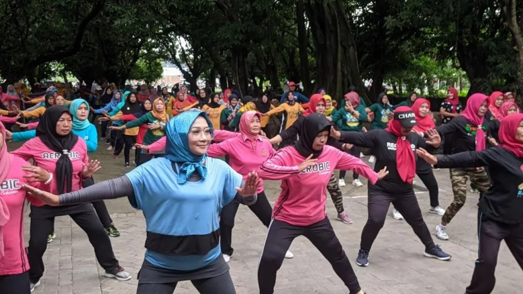 Reses Sehat Ala Bu Yuni Digandrungi Emak-Emak Ponorogo