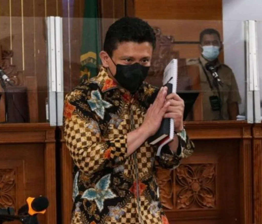 Buku Hitam Sambo Diduga Berisi Daftar Nama Polisi Nakal