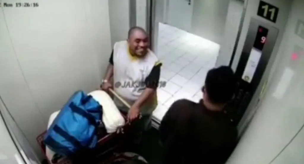 Viral Pembunuh Wanita di Bekasi Tersenyum, Netizen: Psikopat Banget