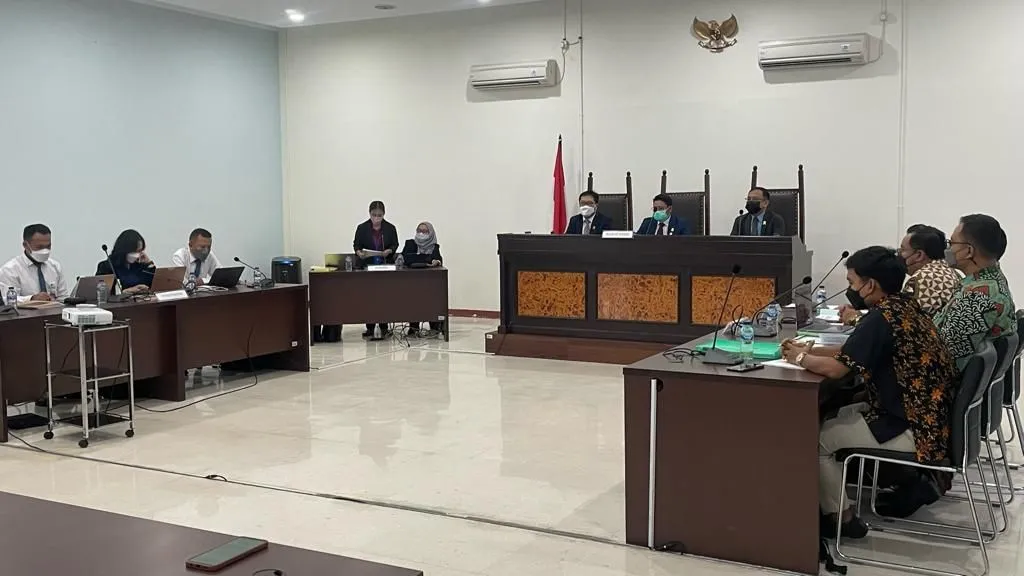 Bikin Aturan Penjualan Minyak Goreng Rugikan Pembeli, PT LBS Disidang KPPU