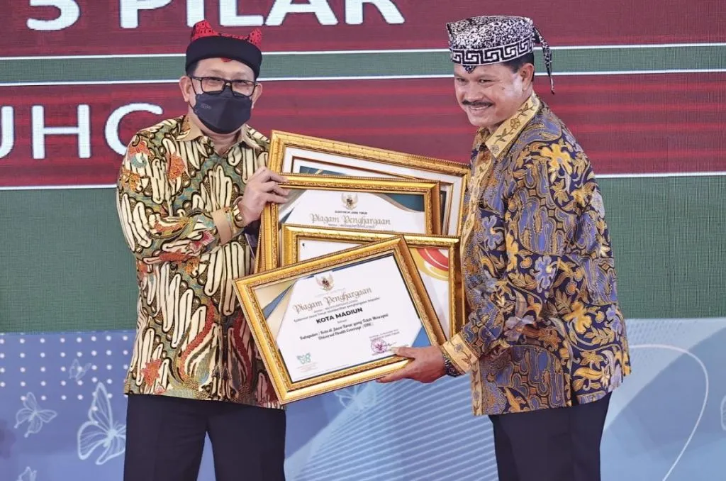 Pemkot Madiun Borong Penghargaan di Hari Kesehatan Nasional