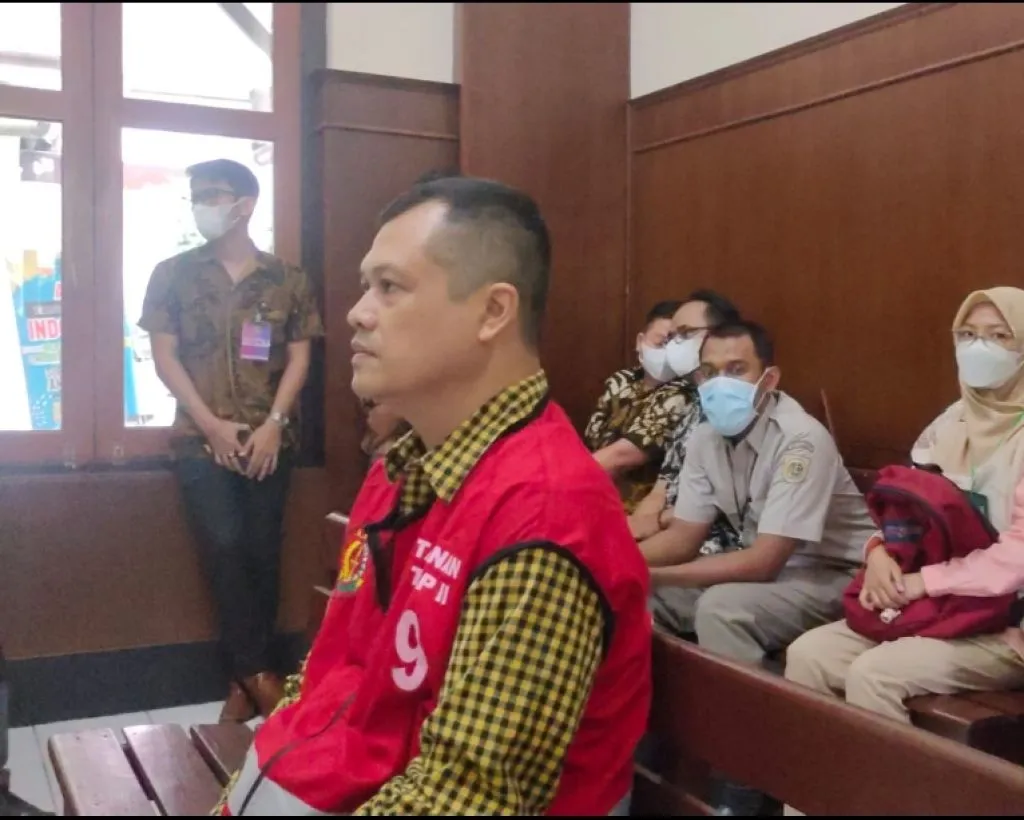 Nipu Rp 9 M, Indro Prajitno Komisaris Utama PT SBE Dituntut 4 Tahun Penjara