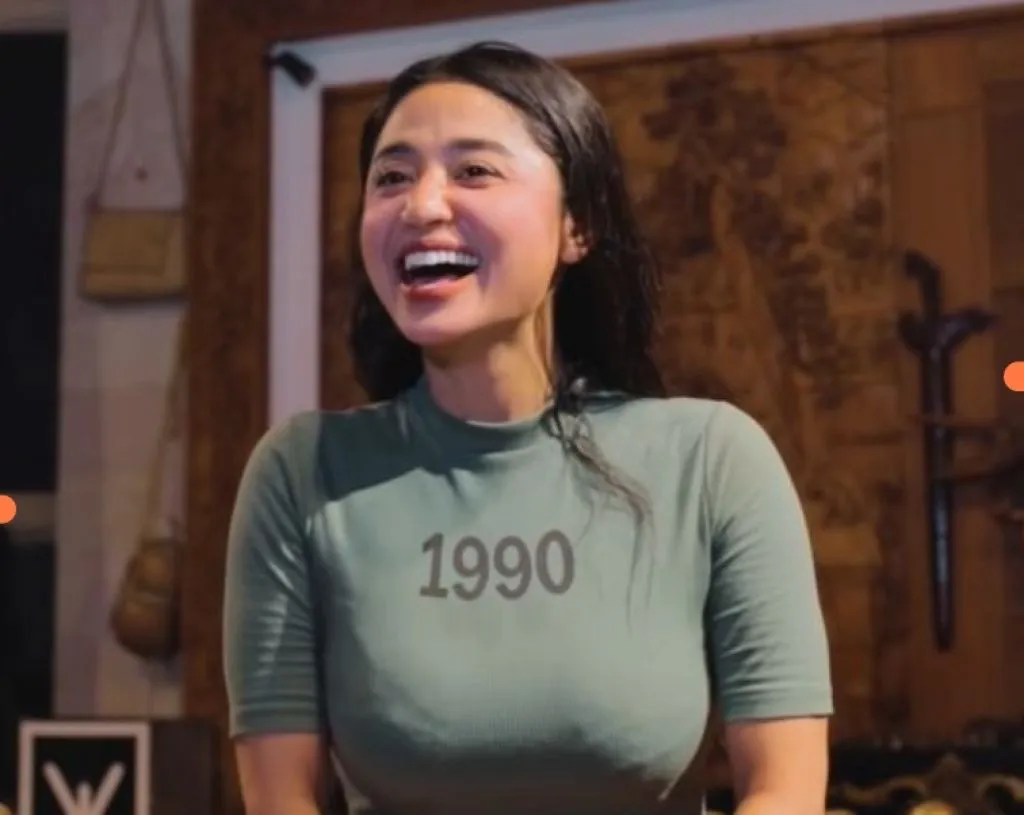 Bertemu Wanita yang Hina Dirinya, Dewi Perssik Malah Menangis