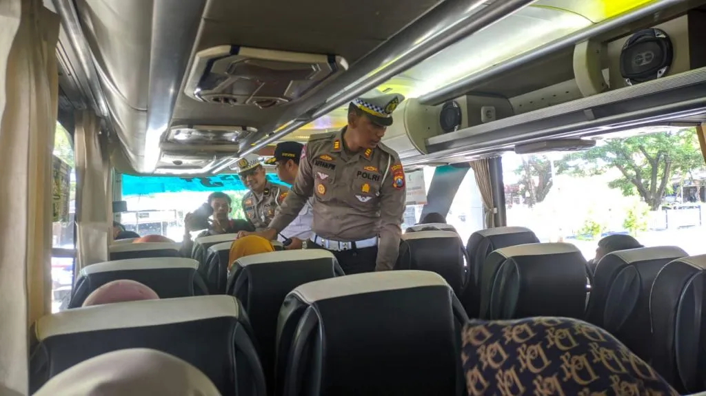 H-5 Libur Nataru, Marak Bus Langgar Trayek Masuk Ponorogo