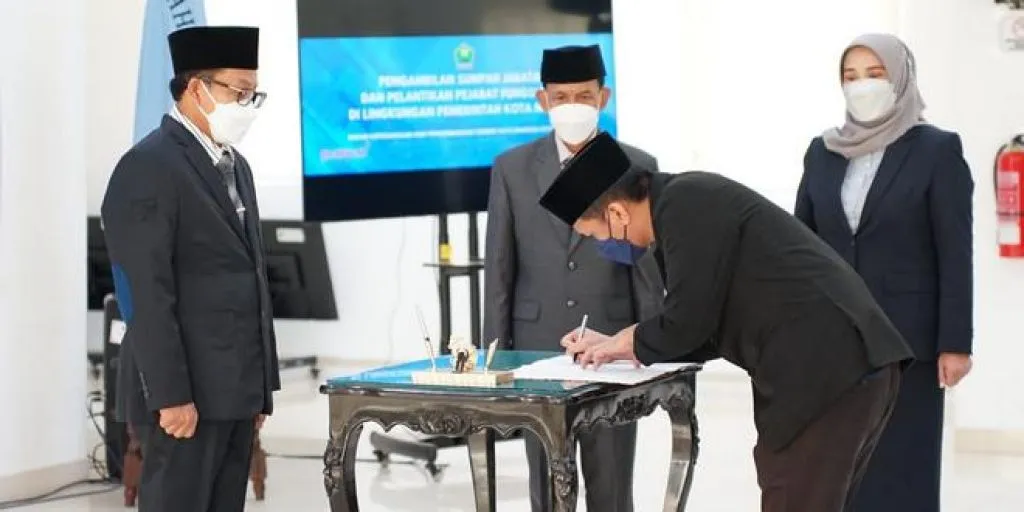 Lantik 211 Pejabat Fungsional, Wali Kota Sutiaji Tekankan Ini