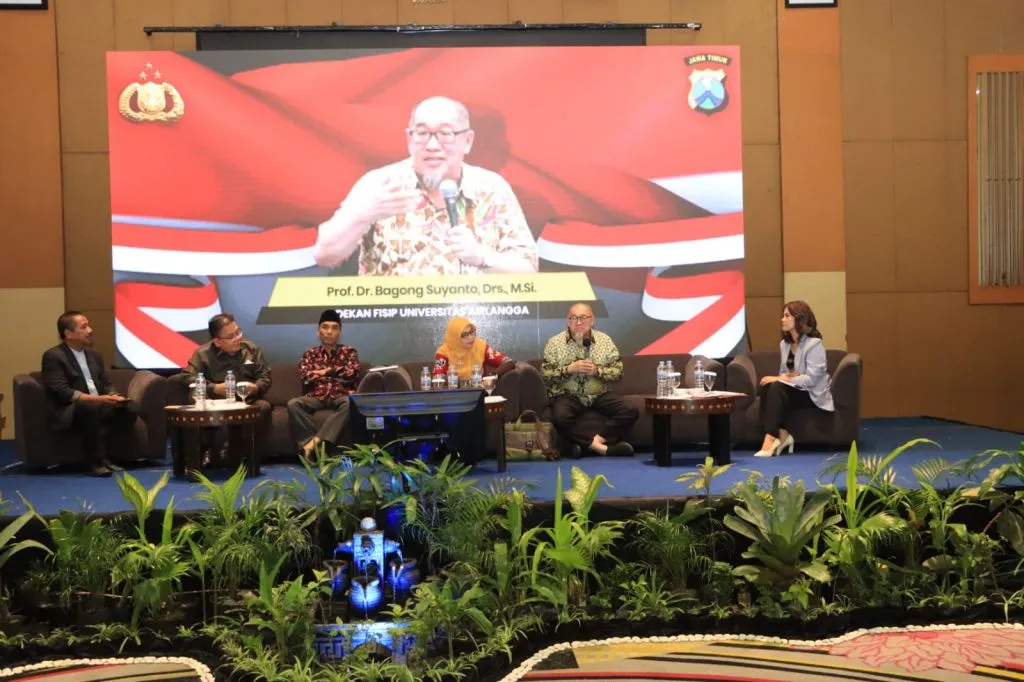 Polrestabes Surabaya Gelar Diskusi Panel Cari Solusi untuk Kenakalan Remaja