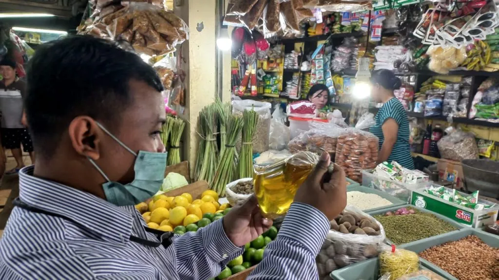 KPPU Periksa APPSI, YLKI dan Hero Supermarket Terkait Kasus Minyak Goreng