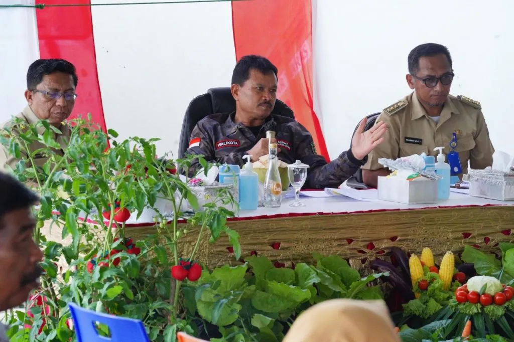Walikota Madiun, Maidi didampingi Camat Taman Yusuf Asmadi dan Plt Kepala Bapetitbangda, Agus Tri Tjahjanto. Foto: Adi
