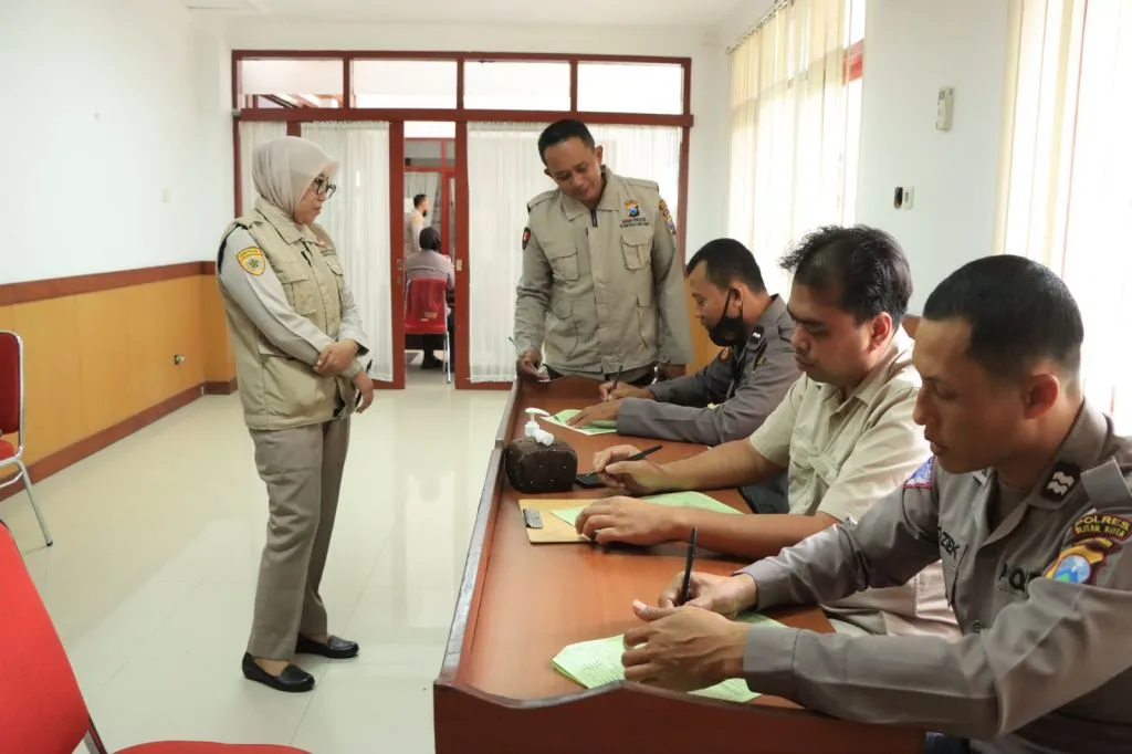 225 Anggota Polresta Blitar Jalani Tes Psikologi Kepemilikan Senjata Api