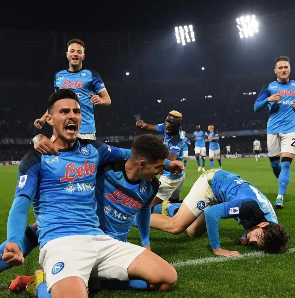 Napoli Bantai Nenek Tua