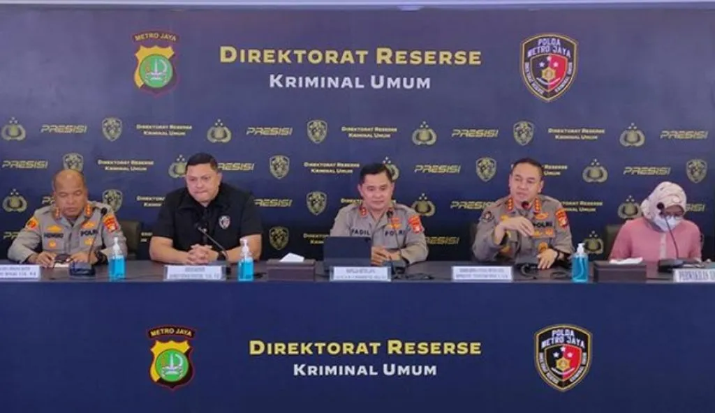 Tak Cuma Tewas karena Diracun, Sekeluarga di Bekasi juga Dicekik