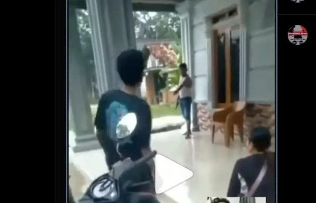 Tolak Bayar Paketan COD, Pria Ini Tusuk Kurir hingga Terluka Parah