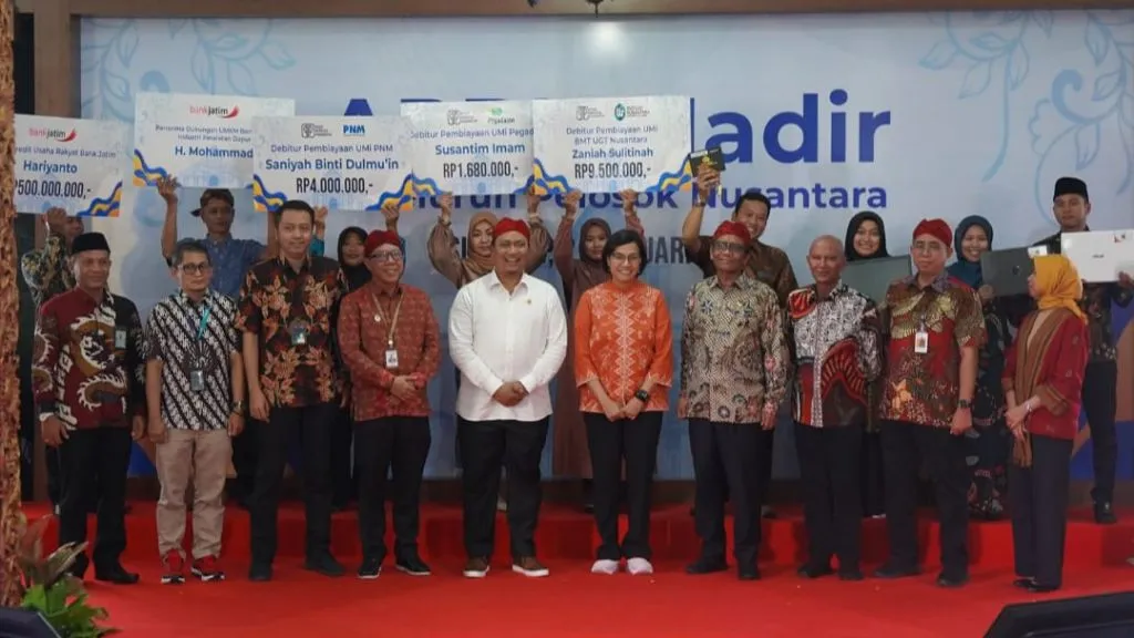 Dukung Program Kemenkeu, Bank Jatim Salurkan Bantuan UMKM dan KUR