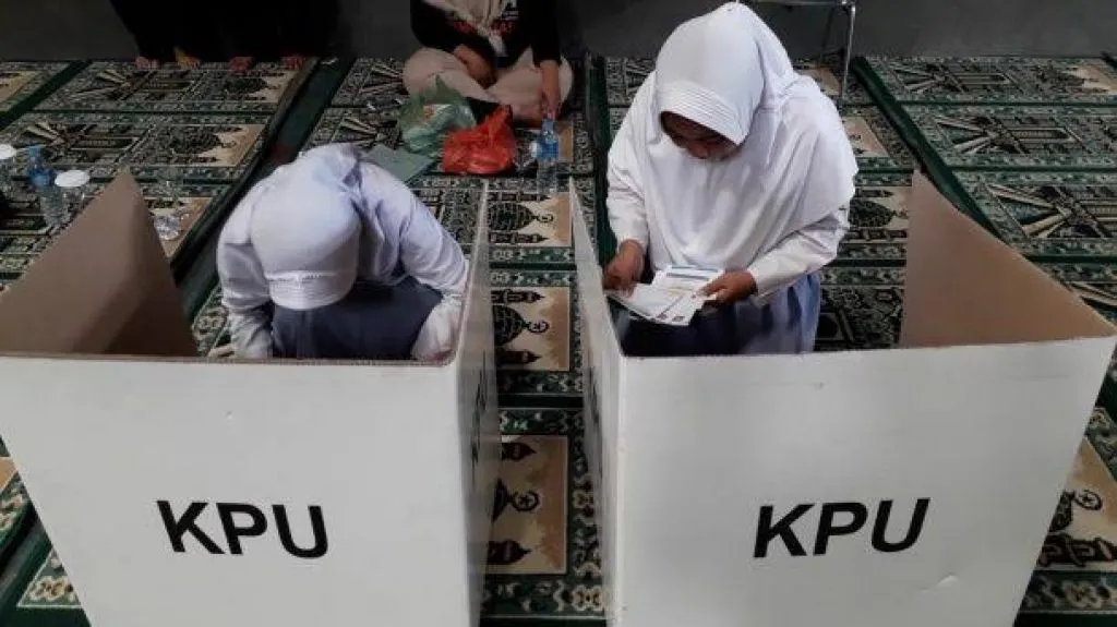 Terancam Golput Dalam Pemilu 2024, Ribuan Pemilih Pemula di Ponorogo Belum Rekam E-KTP