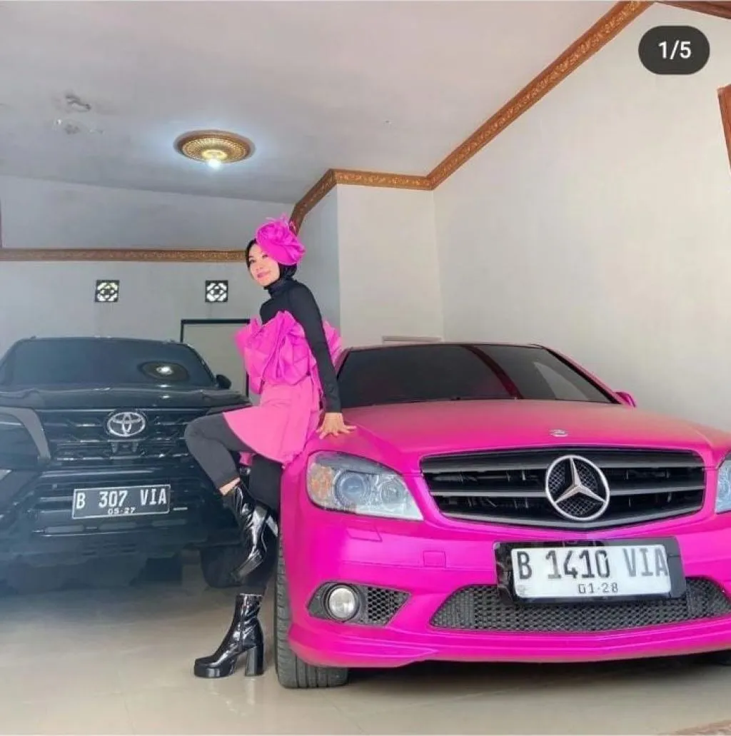 Istri Pegawainya Pamer Harta, Kemensetneg Minta Maaf