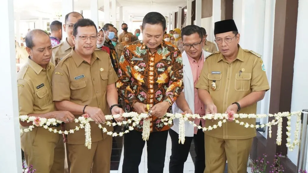 Bupati Lamongan Resmikan Urologi Center RSUD Dr. Soegiri