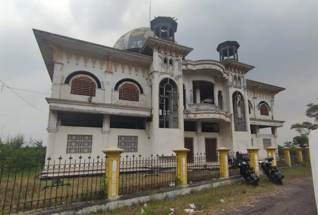 Akibat Semburan Lumpur Lapindo 17 Tahun Silam, Masjid Baitul Hamdi Terbengkalai
