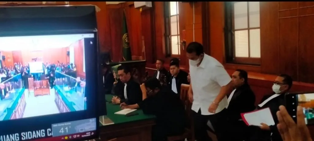 Hakim Vonis Bebas Dua Anggota Polisi Dalam Perkara Tragedi Kanjuruhan