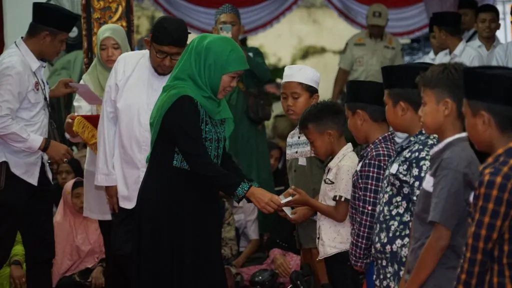 Gubernur Jatim Santuni 500 Anak Yatim di Sumenep
