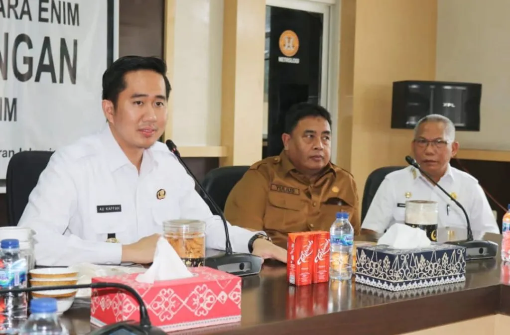 Plt. Bupati Sidak Sejumlah OPD Pasca Libur Bersama Hari Raya Idul Fitri