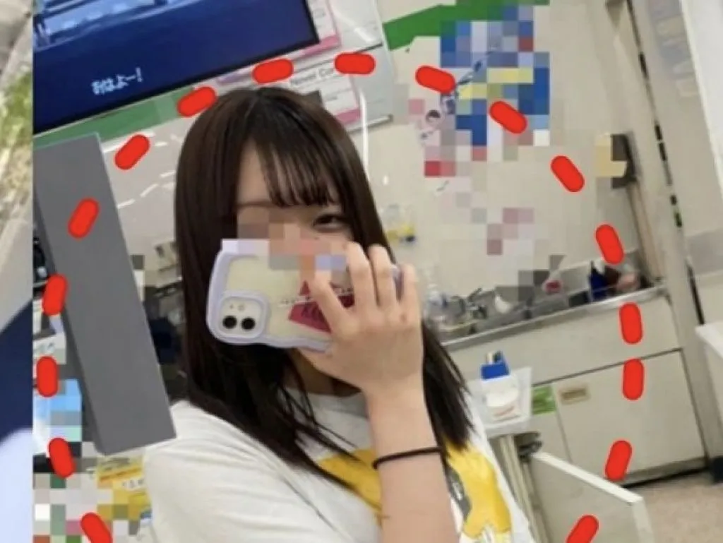 Gadis Belasan Tahun Lompat dari Atap Gedung dan Disiarkan Live di Instagram