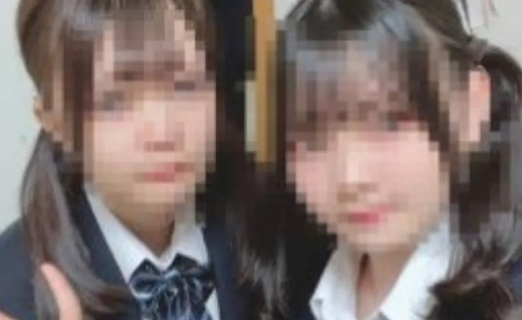 Hubungan Percintaanya dengan Cosplayer Tak Diakui, Dua Siswi Lompat dari Atap Gedung