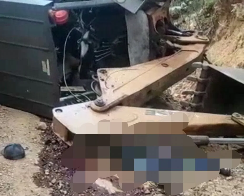 Jefferson Tewas Tertimpa Backhoe yang Ia Kendarai Sendiri
