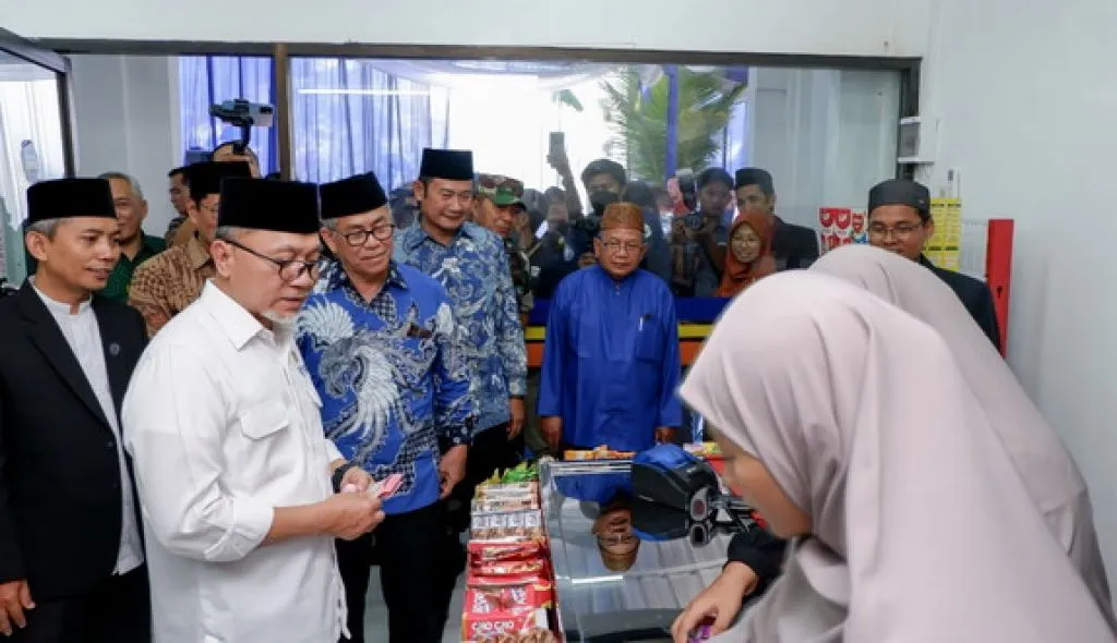 Menteri Perdagangan Resmikan Mizan Mart di Lamongan