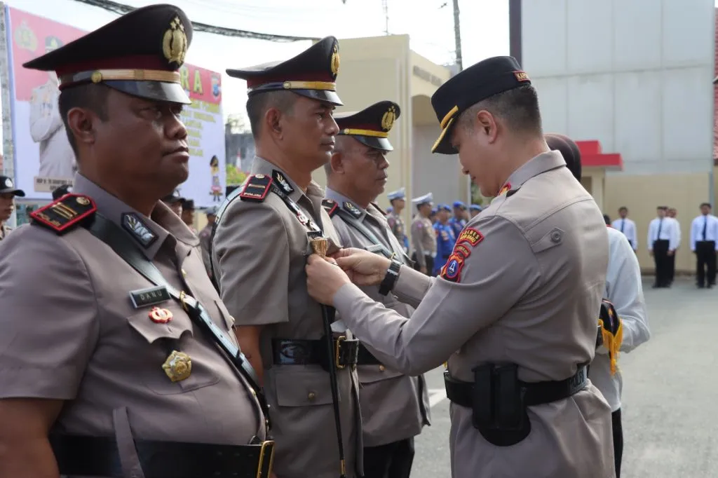 Polres Kotabaru Lakukan Penyegaran dengan Rotasi Beberapa Pejabat