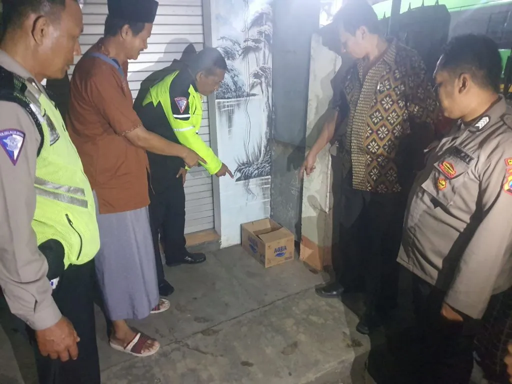 Bayi Dalam Kardus Ditaruh Depan Panti Asuhan, Gemparkan Warga Sidoarjo