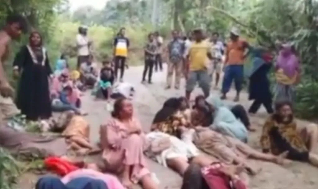 Diduga Rem Blong, Truk Berpenumpang Rombongan Takziah Kecelakaan