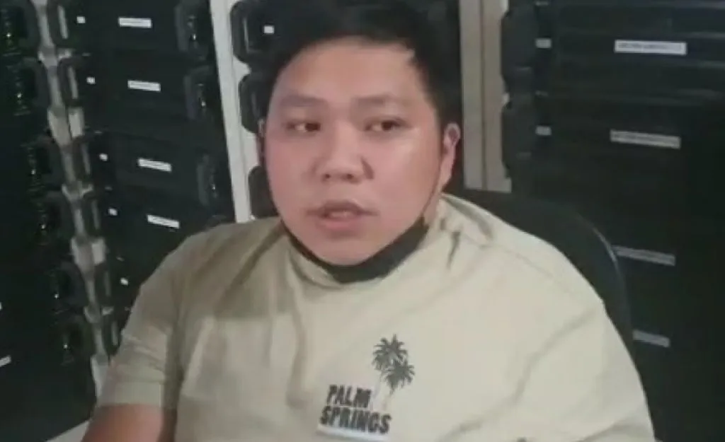 Pria yang Tenteng Pistol dan Pakai Plat Polisi, Berhasil Ditangkap