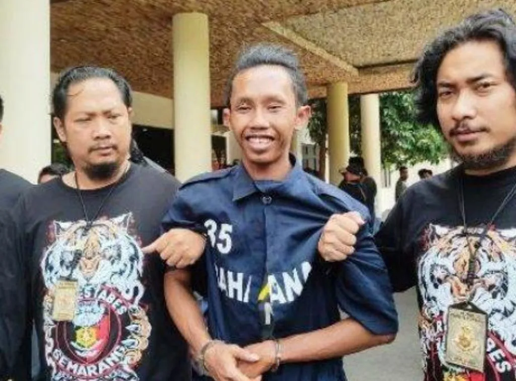 Usai Memutilasi dan Mengecor Bosnya, Husen Sewa PSK Lewat Michat Pakai Uang Korban