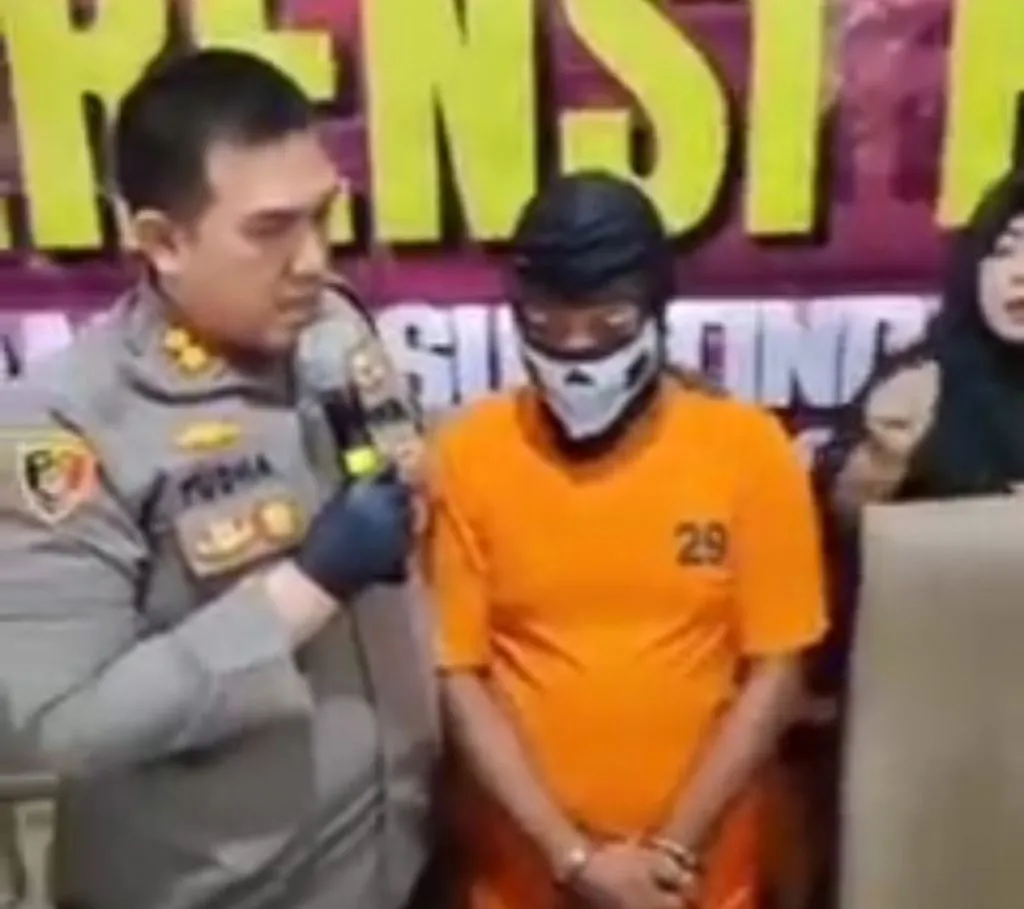 Pedagang Nasi Goreng Hamili Anak Kandung Sendiri, lalu Bayinya Dibuang