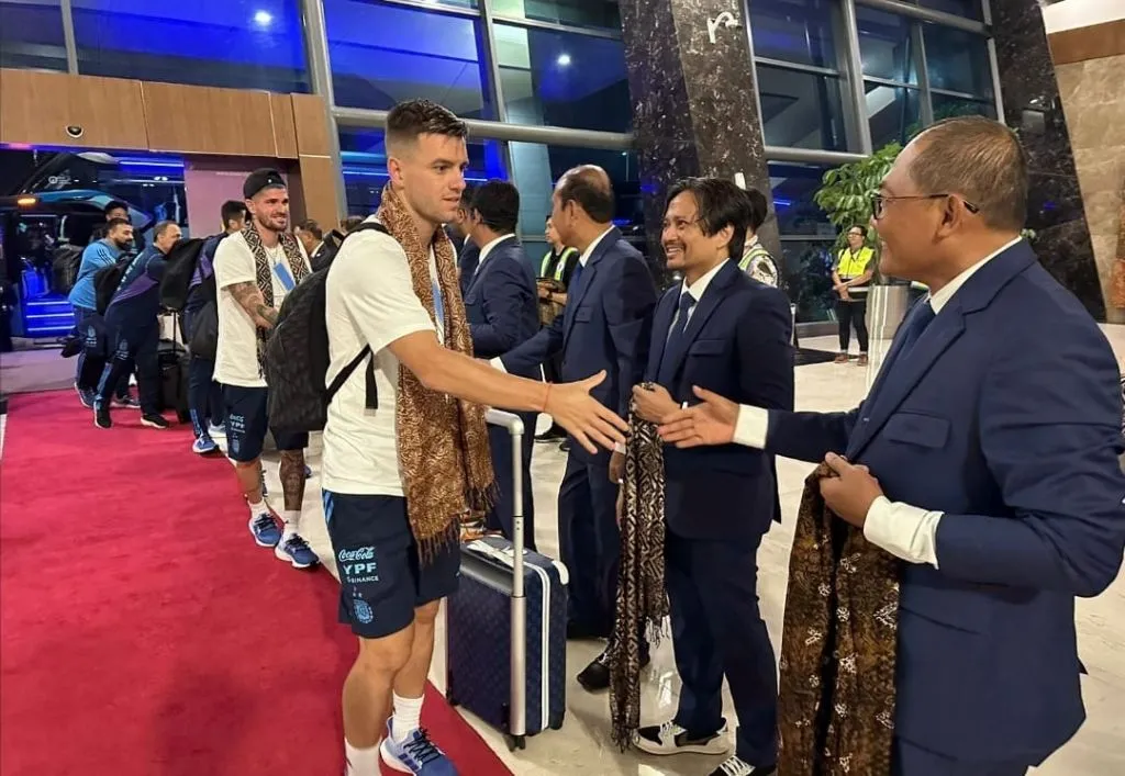 Tanpa Messi dan Di Maria, Timnas Argentina Tiba di Jakarta