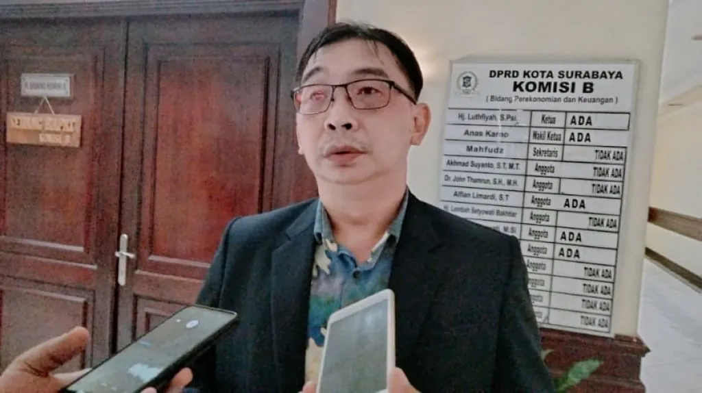 Tak Ada yang Istimewa, Komisi B DPRD Surabaya Kritik Grand Opening Night Zoo