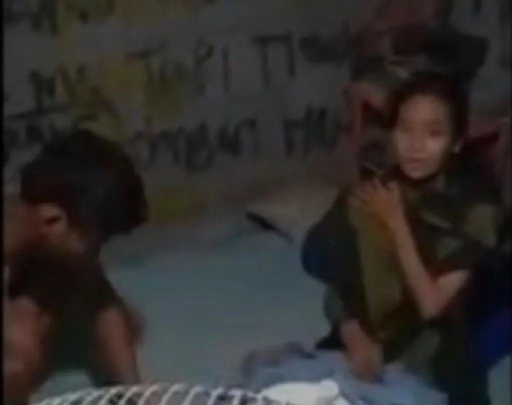 Sepasang Pelajar SMK Digerebek Warga saat Mesum Dalam Kondisi Tak Pakai Baju