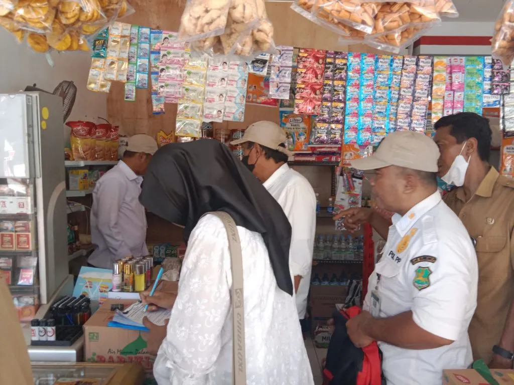 Tim Pemkab Temukan Ratusan Ribu Batang Rokok Tanpa Cukai Beredar di Sumenep
