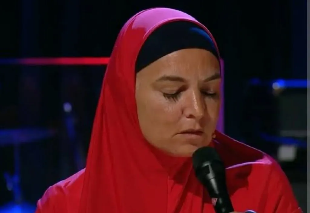 Sinead O'Connor Dimakamkan secara Islam