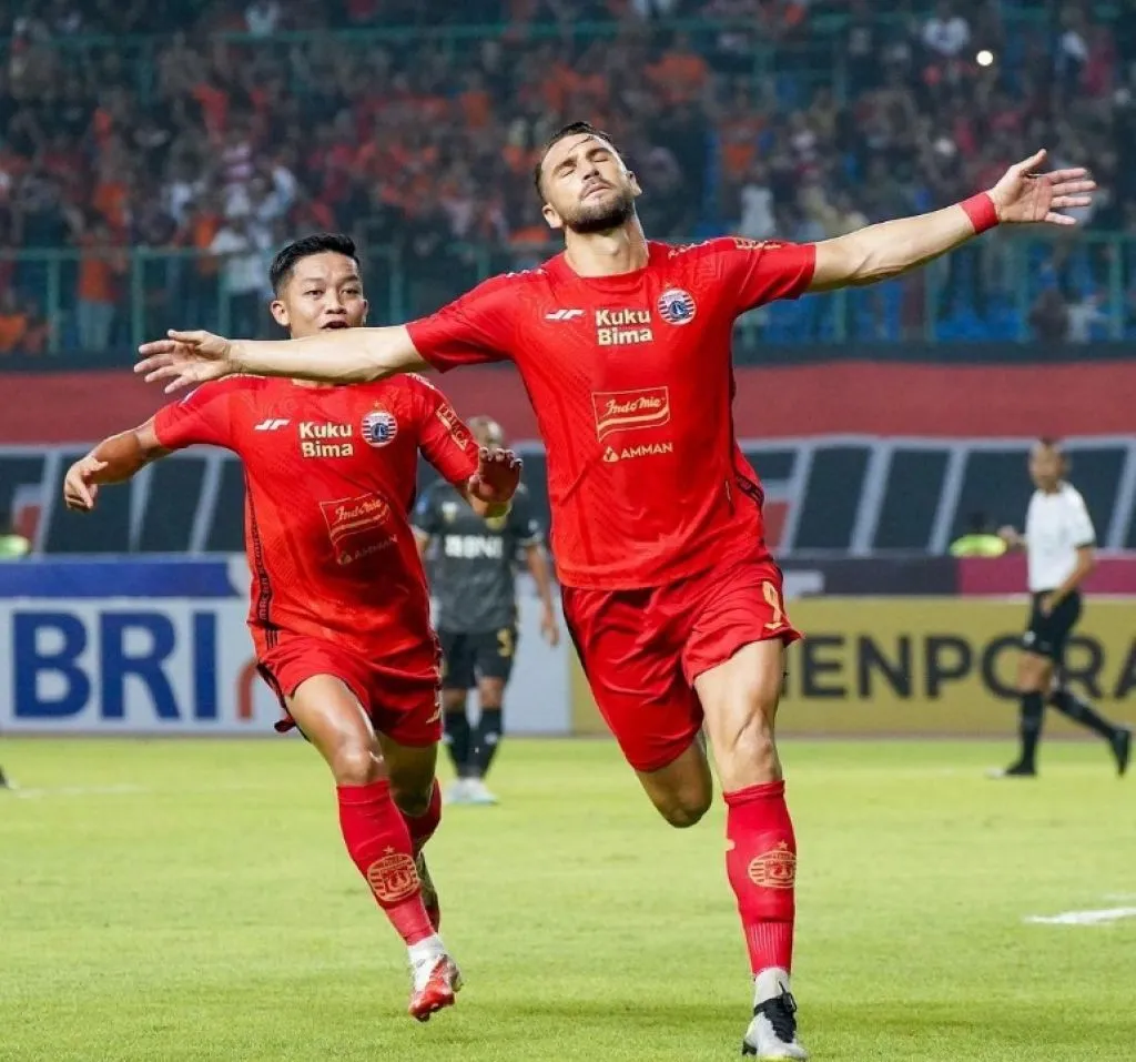 Simic Brace, Persija Kalahkan Bhayangkara FC 4-1