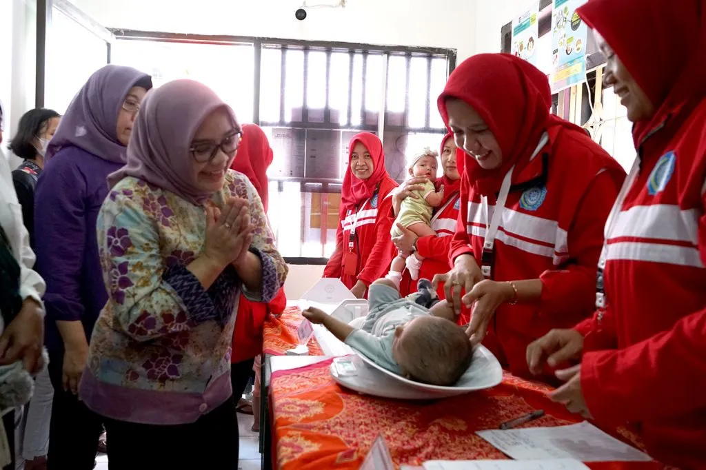 Menuju Zero Stunting, Semua Kelurahan di Surabaya Sudah Gelar Sekolah Orang Tua Hebat