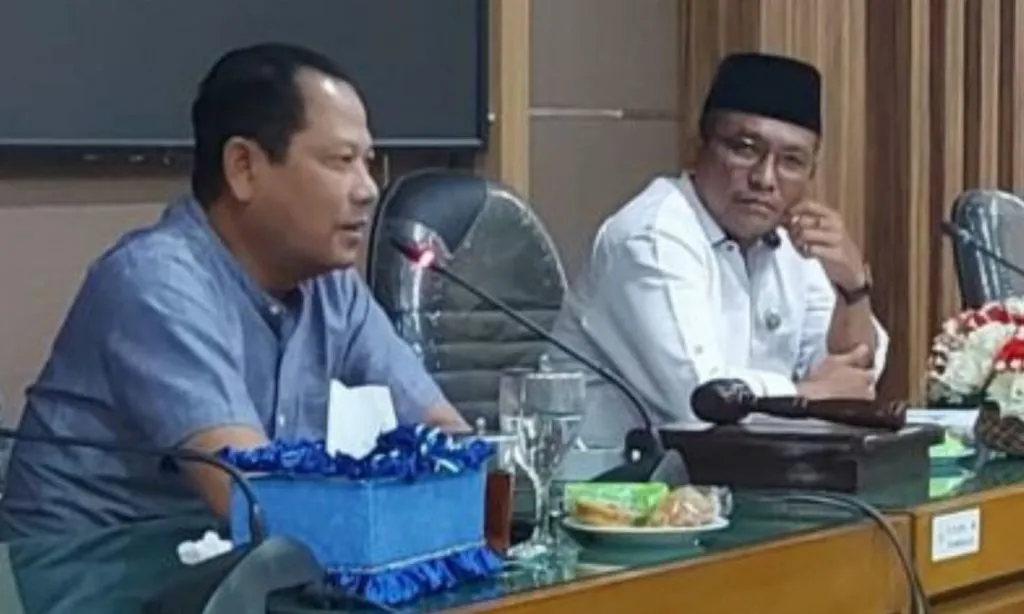Kadinsos Banyak Mengeluh, Ketua DPRD Lamongan Geram