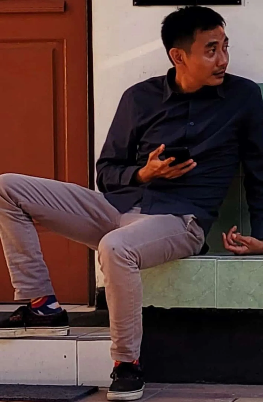 Sadis, Istri Hamil 6 Bulan Dahinya Malah Disulut Rokok Oleh Suaminya