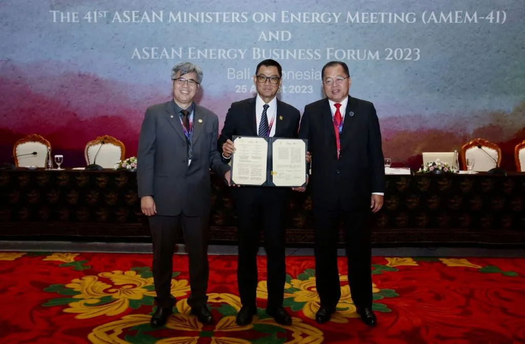 PLN Gandeng 2 Perusahaan Malaysia, Kembangkan Sistem Interkoneksi