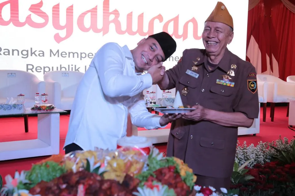 Sambut HUT ke-78 RI, Wali Kota Eri Gelar Tasyakuran bersama LVRI Surabaya