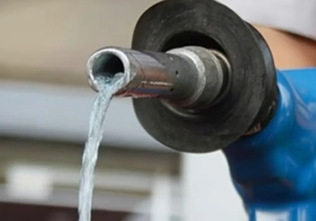 Harga Pertamax Naik Rp 800, Jadi Rp 13.300 per Liter