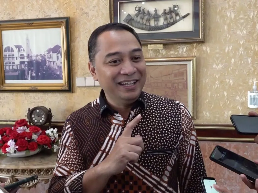 Pesan Wali Kota Eri! Warga Surabaya Jangan Bayar Parkir Kalau Tidak Diberi Karcis